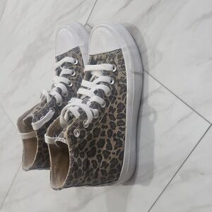 No Boundaries Leopard Print High-Top Sneakers